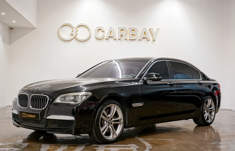 AED 806 مساءً | BMW 750LI M Sports Trim 2013 | حالة ممتازة | مواصفات دول مجلس التعاون الخليجي | ضمان لمدة سنة واحدة63699025715842110