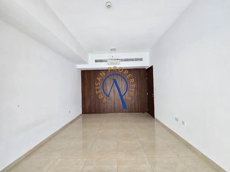 Bright & Spacious | Ideal Location | Call Now63778456253699114