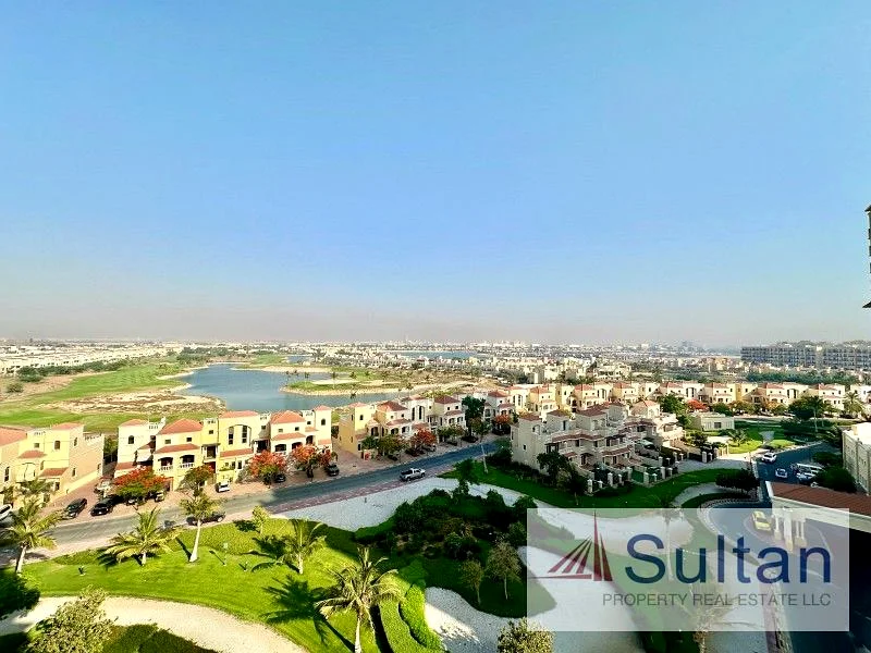 Stunning 1BR  Beach/ Pool/ Gym Access63861479807875110
