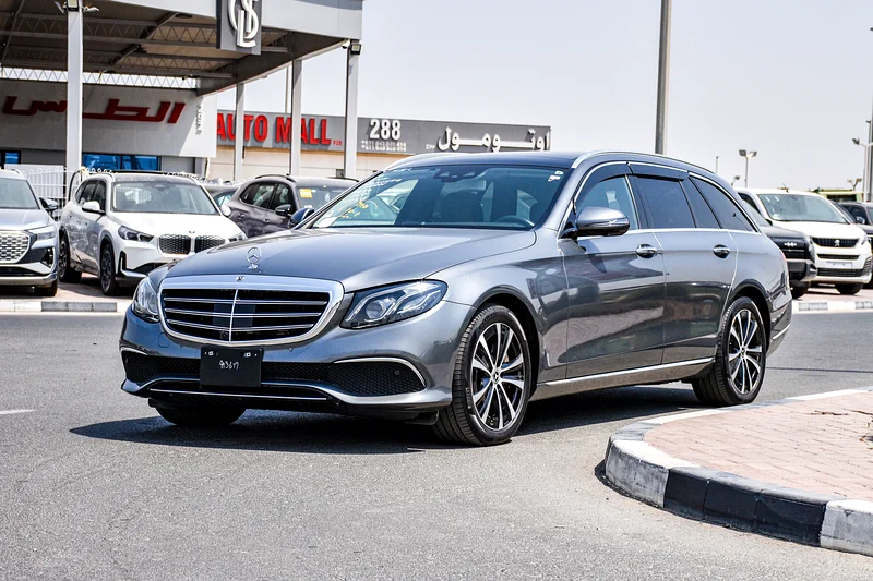 2019- E450 STW - IMMACULATE CONDITION - ONLY 65,000 KM DONE63699044126209112