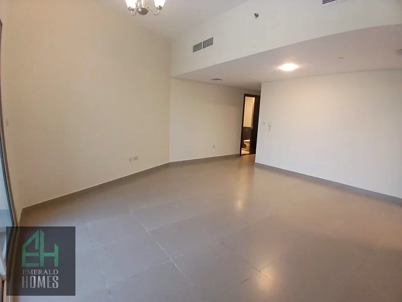 صيانتها مجانية | تخطيطها مشرق وواسع | جاهزة للانتقال63728449803649114