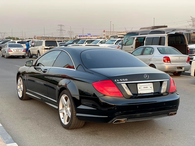 2011  -  مرسيدس بنز CL550 -  بلو إفيشينسي  -  حزمة أم جي  -  جلد بيج  -  حالة رائعة63699041949442114