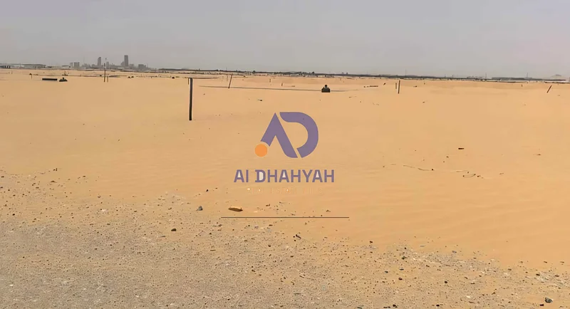 For sale, a very special land, corner on Street 36 and 24, opposite the mosque63821554143489112