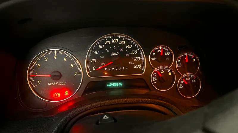 جـي إم سي إنـفوي ستاندرد 2006 مواصفات الخليج63699027952130114