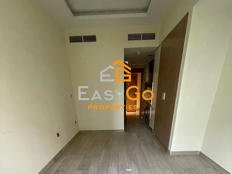 Studio | Unfurnished | Prime Location63802449403650113
