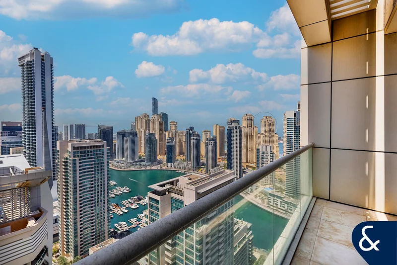 Four Bed Penthouse | Upgraded | Half floor64037063400579111