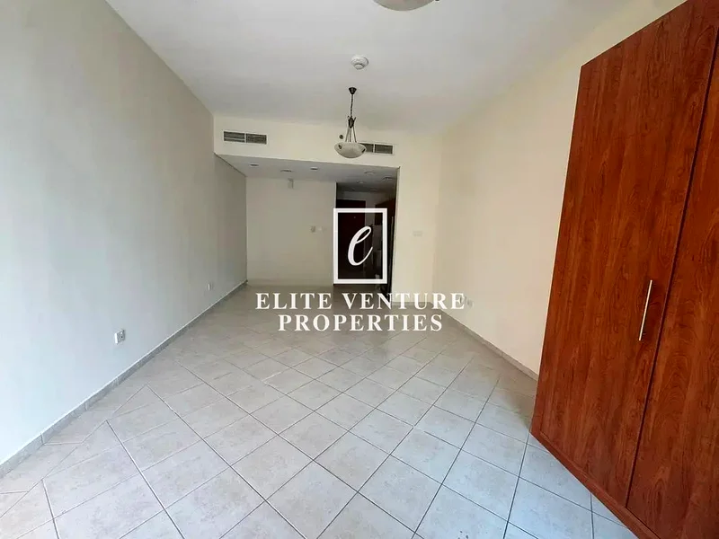FULLY FURNISHED | UPGRADED UNIT | HIGH FLOOR64030080519427112