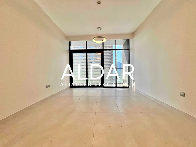 تصميم كبير | جاهز للانتقال | جديد بالكامل | واسع63784114390146111
