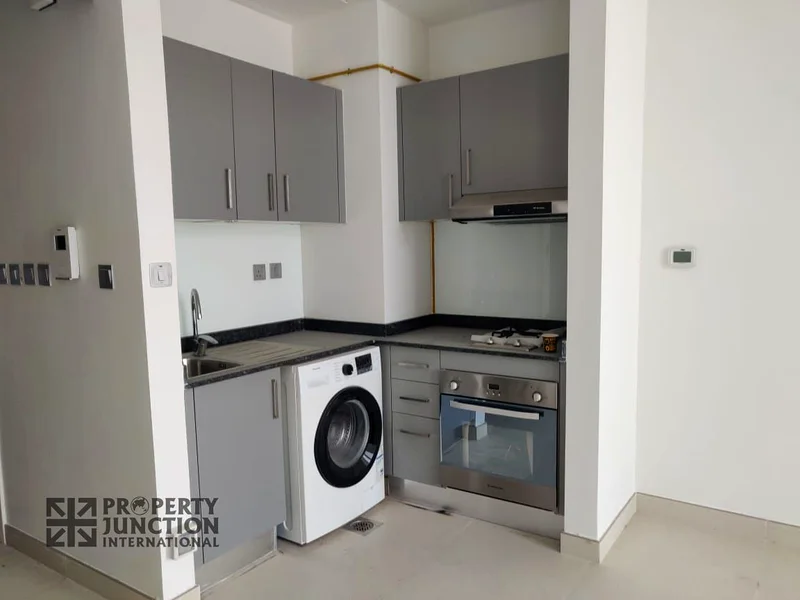 Available  October 1st  week  Chiller Free | Bright Unit63762023203970113