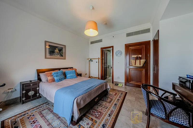 Large Balcony | Big Layout | Vacant in November63752265992706114