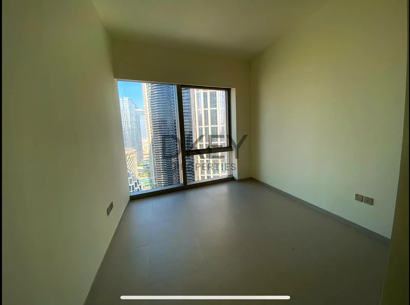 STUNNING 3 BEDROOMS | HIGH FLOOR | BEST FOUNTAIN VIEW | BRAND NEW63772456803331113