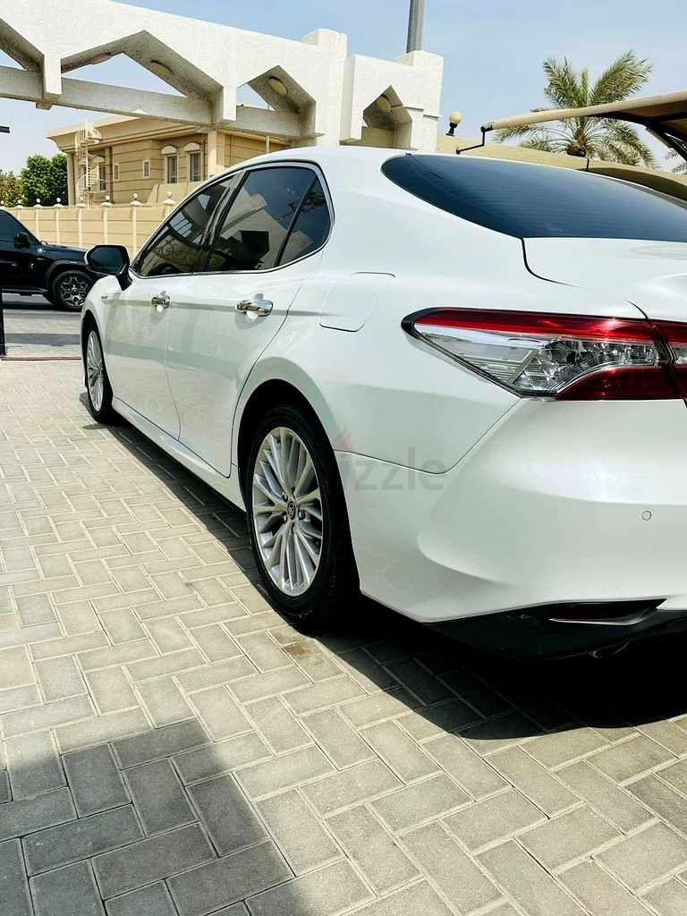 TOYOTA CAMRY V6 VERY NEW CAR63699050199553113