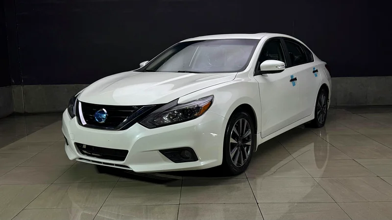 NISSAN ALTIMA Full Option63699057130498113