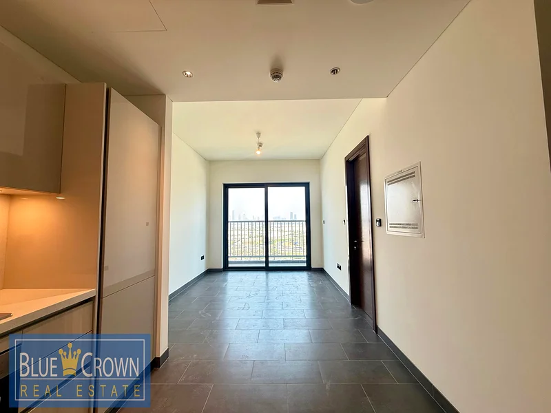 STUNNING VIEW || BRAND NEW BUILDING || PRIME LOCATION63759649650690110