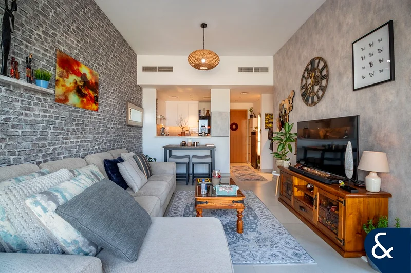 2 Bedroom | High Floor | Great View | VOT63925623903233111