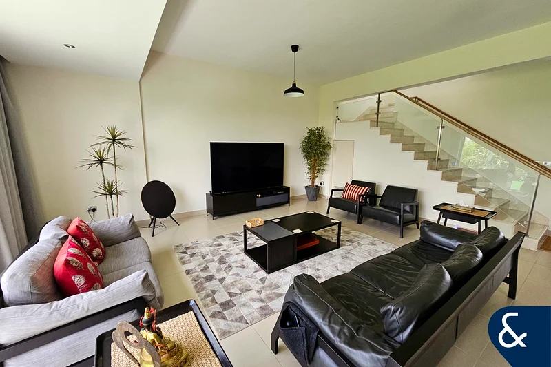 5 Bed | Upgraded + Extended | Single Row63761535845122114