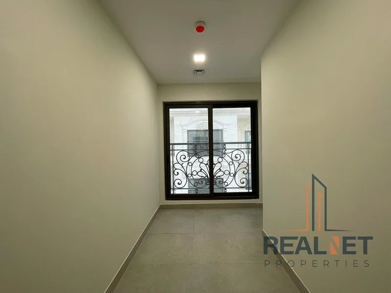 2 Beds | Store | Pool View | Closed Kitchen63763194612995113