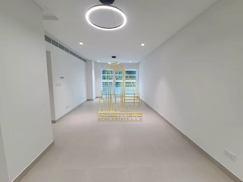 Specious 2BHK | Ready to Move | Gym & Pool | Near Metro Station63745372249987113