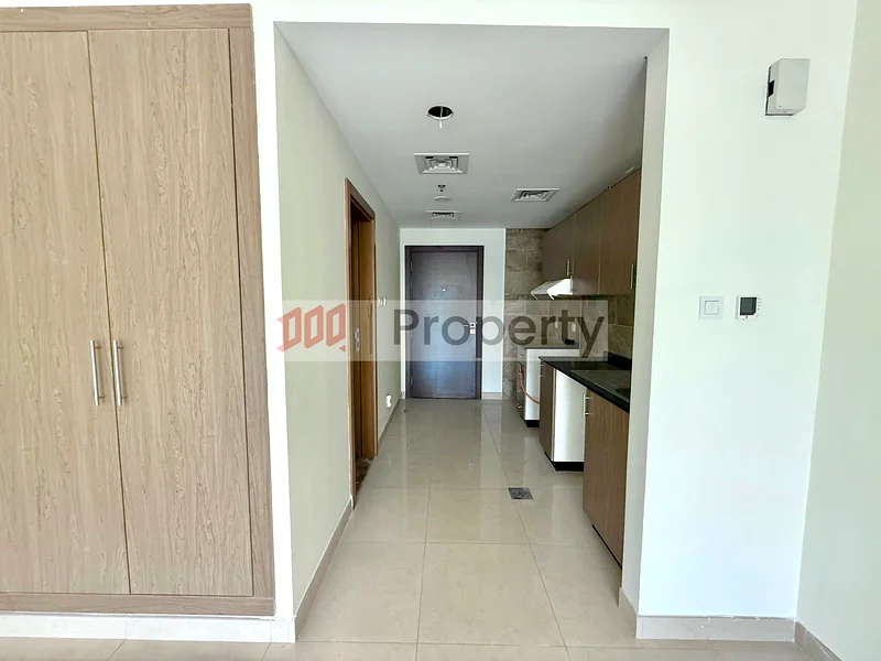 Spacious|Prime Location | Vacant Now63731552424834111