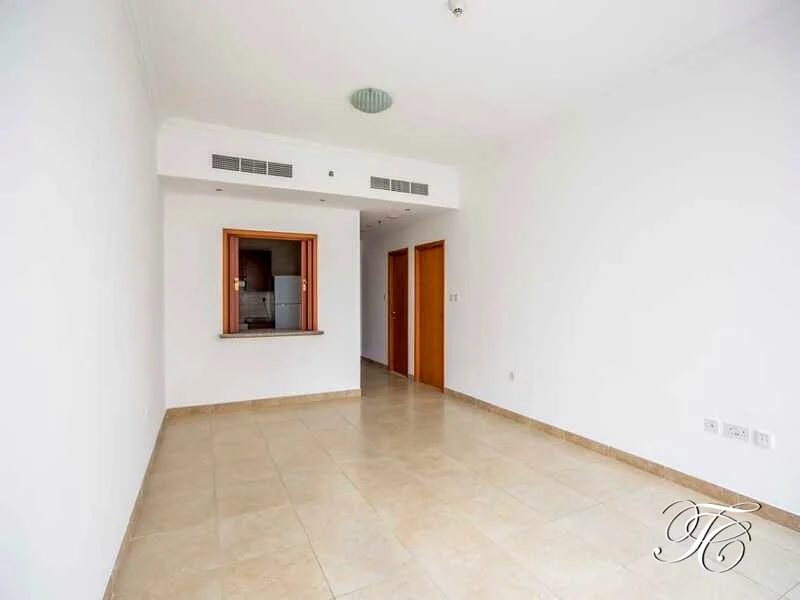 Spacious 1BR | Prime Location | Unfurnished63775216578433111