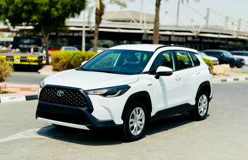 TOYOTA COROLLA CROSS 1.8L HYBRID 2023 GCC VERY GOOD CONDITION (Full Service History  Warranty)63699048745603112