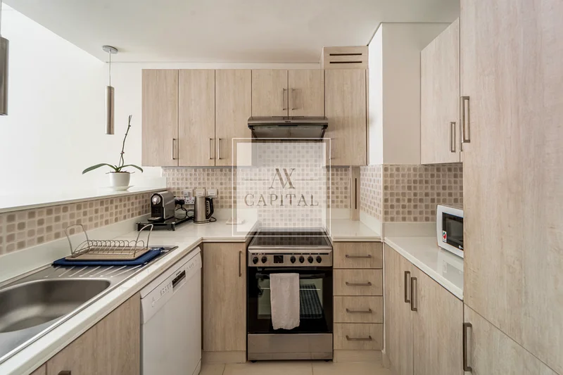 Excellent location | Fully furnished | Spacious63752364901634114