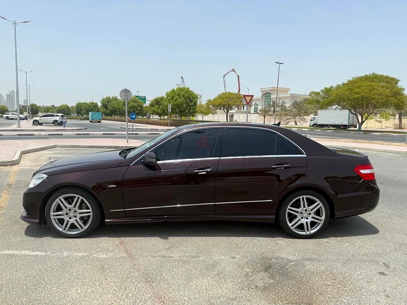 Mercedes E35063699043821699113