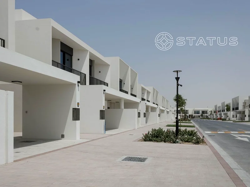 فيلا حديثة مكونة من 4 غرف نوم | الحياة المجتمعية | تاون سكوير63737448152834112