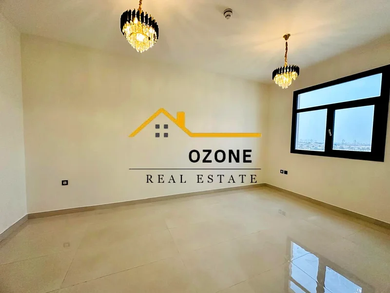 Brand new | luxurious interior | Separate kitchen | huge space free parking | near to airport | Masteroom63706317066627114