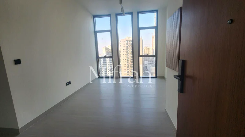شقة بغرفة نوم واحدة جاهزة للانتقال الفوري في موقع متميز - JVC63787388624899114