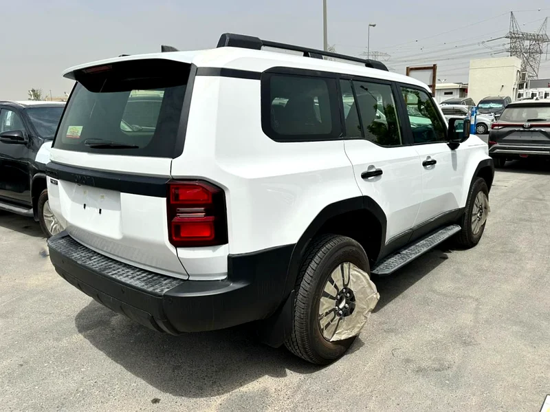 TOYOTA PRADO 2.8L DIESEL 2024 GCC URBAN(EXPORT ONLY)63700381068673113