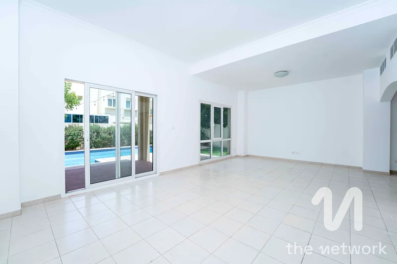 3 Beds Plus Study | Private Pool | Vacant63726205957123112