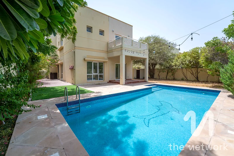 3 Beds Plus Study | Private Pool | Vacant63726205957123110