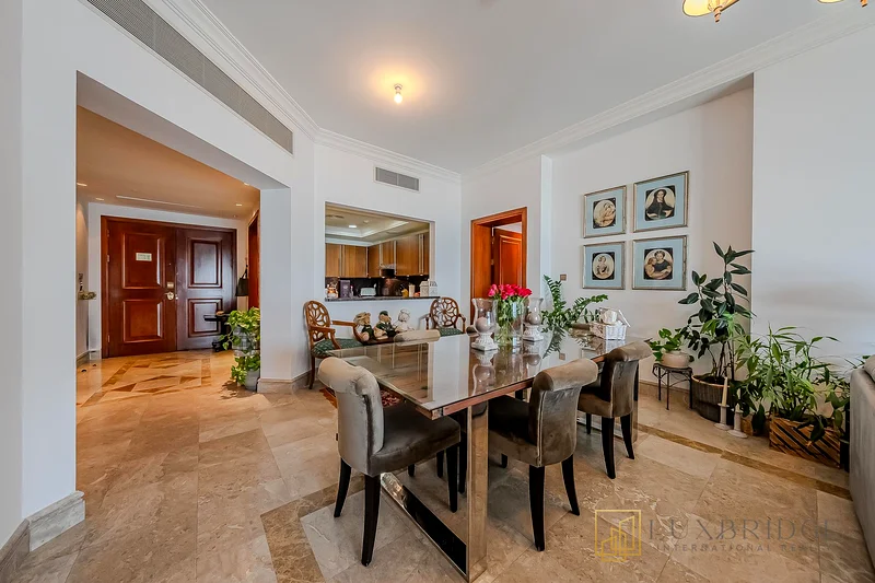 Large Balcony | Big Layout | Vacant in November63752265992706111
