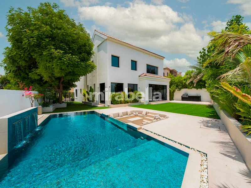 Exclusive | Fully Renovated | Golf Course View63926621874562110