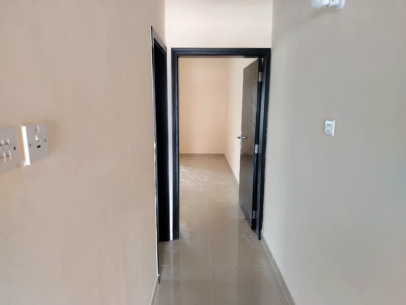 للإيجار السنوي في عجمان. الرشيدية 1، بالقرب من شارع خليفة وفندقي كراون ورامادا بلاك.63809676849667114