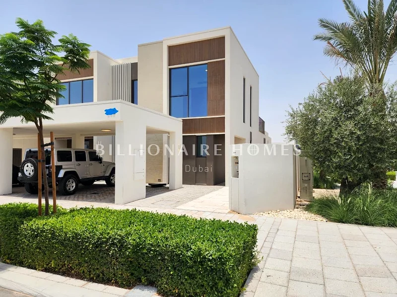 Single Row | Mortgage Eligible | Close to Park63947555684225110