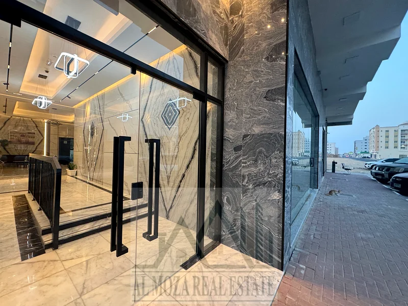 شقة فاخرة جديدة بالكامل بغرفة نوم واحدة وصالة مع حمامين للإيجار بالقرب من مول تشاينا عجمان63713791219075111