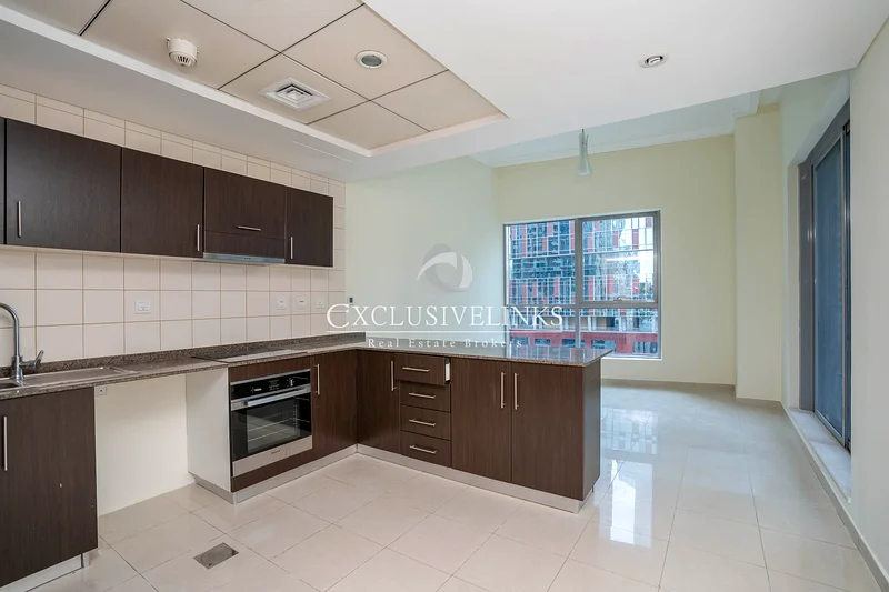 Managed | Marina View | Available 7th October63777132287362111