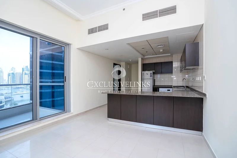 Managed | Marina View | Available 7th October63777132287362113