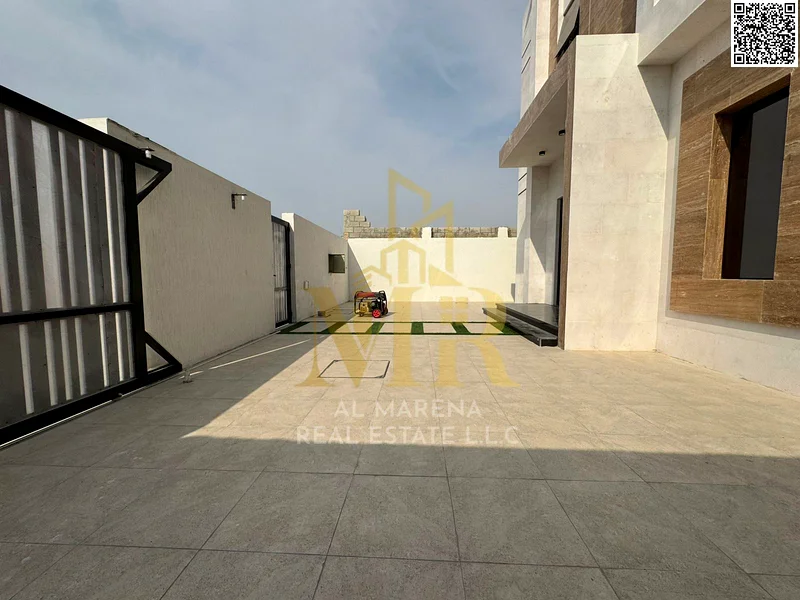 A villa with a price that includes registration and ownership fees on the main street, ready for living in the most upscale areas of Ajman. Freehold o63913118164866113
