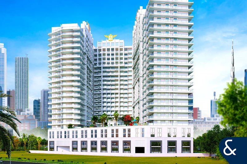 Elegant 1BR | Private Pool | Victorian Living64021258094595112