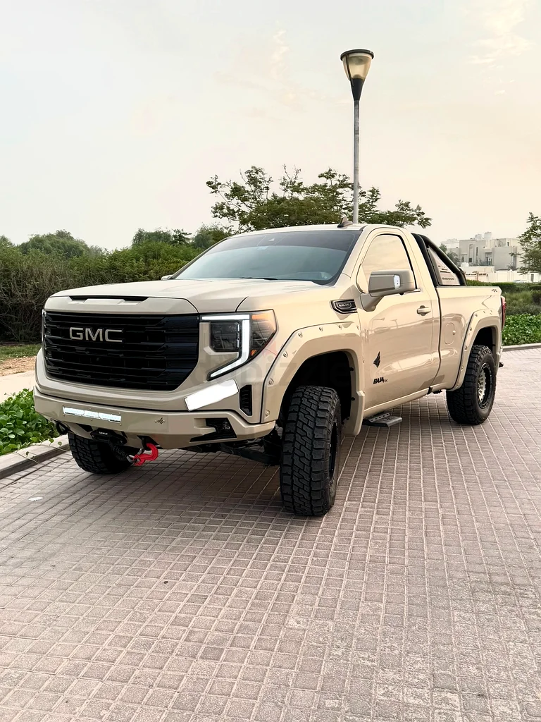 GMC Sierra AT4 Baja edition Elevation GCC Bin Hamoodah with very low mileage in excellent condition63699028182658114