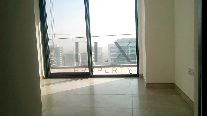 واسع | مطبخ مغلق | جاهز للانتقال63793691698562112