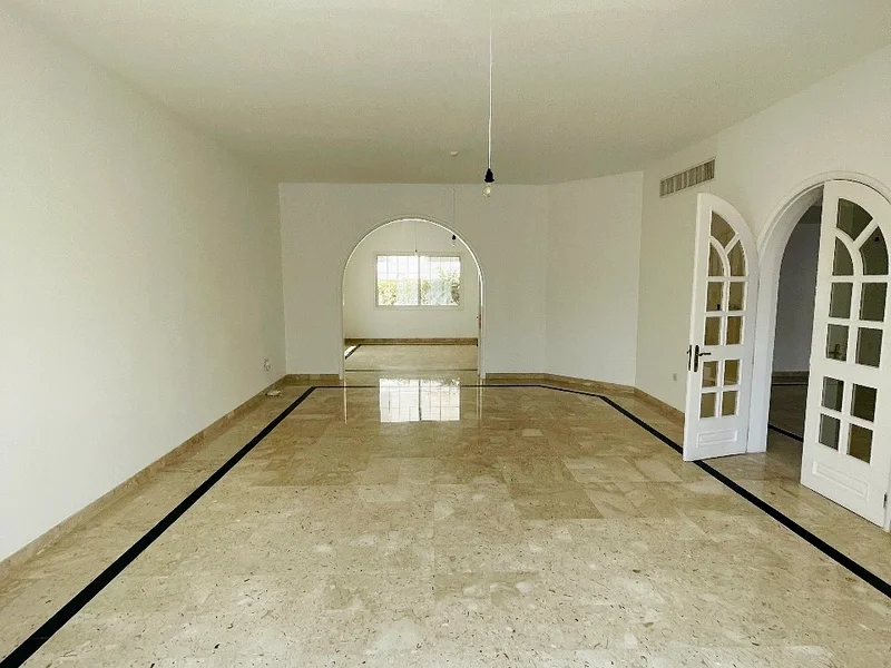 SPACIOUS | 5 BR +M | WITH POOL | MID-OCT63808013272962112