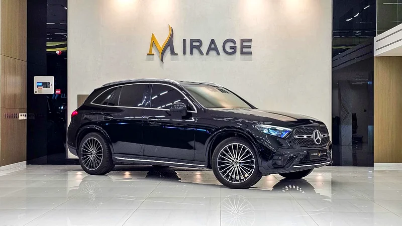 MERCEDES BENZ - GLC 200 - 4MATIC - 2023 - GCC SPECS - UNDER WARRANTY - 47000KM - BLACK COLOR63699044693123110