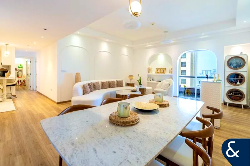 Large Layout | Upgraded | Sea view | Vacant63936814587137110