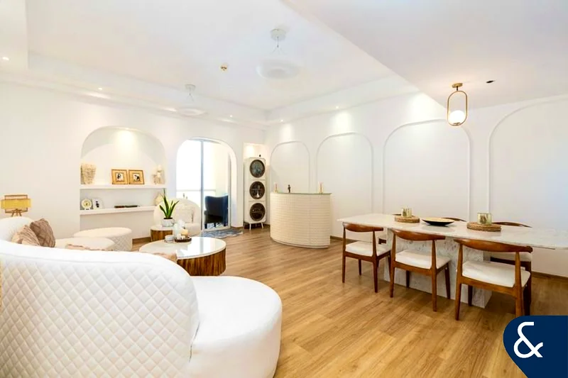 Large Layout | Upgraded | Sea view | Vacant63936814587137112