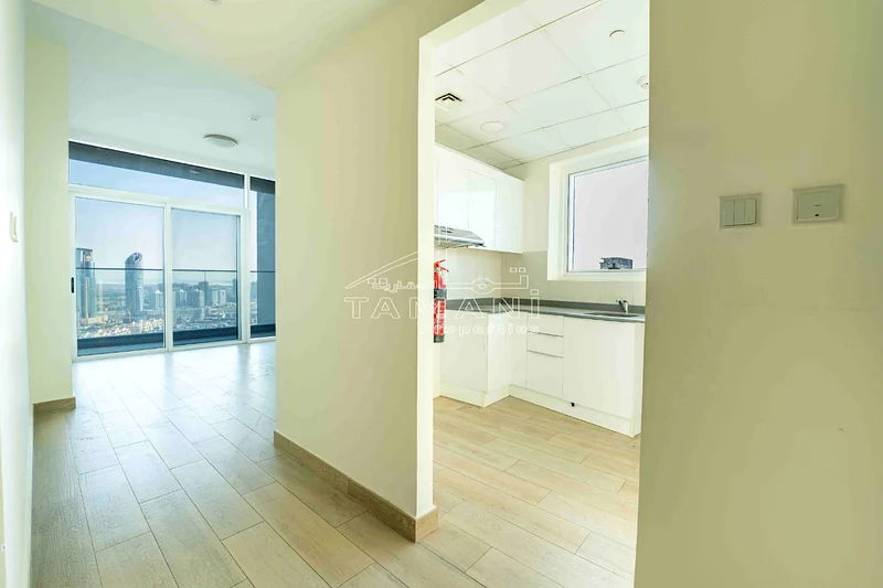 Well maintained High floor Ready to move in63781718441602110