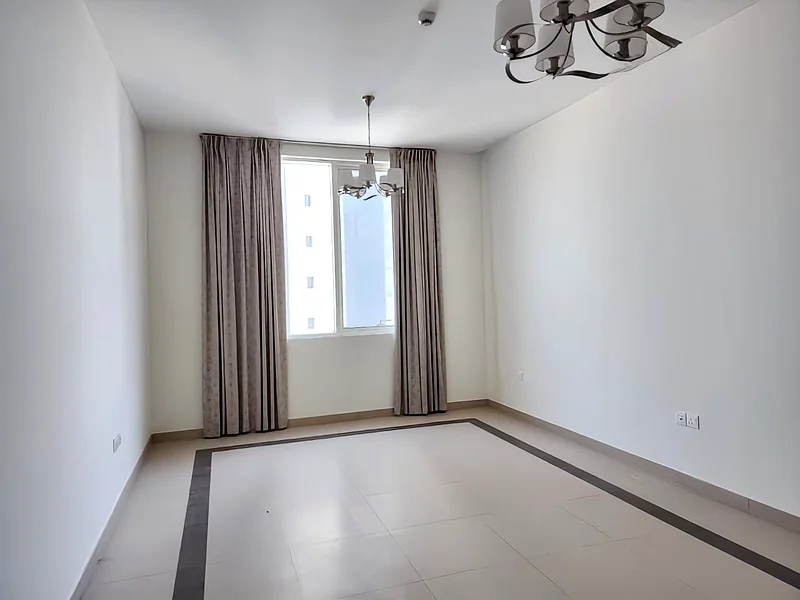 SPACIOUS LAYOUT | BRIGHT & ELEGANT | WELL MAINTAINED UNIT63807419073922114